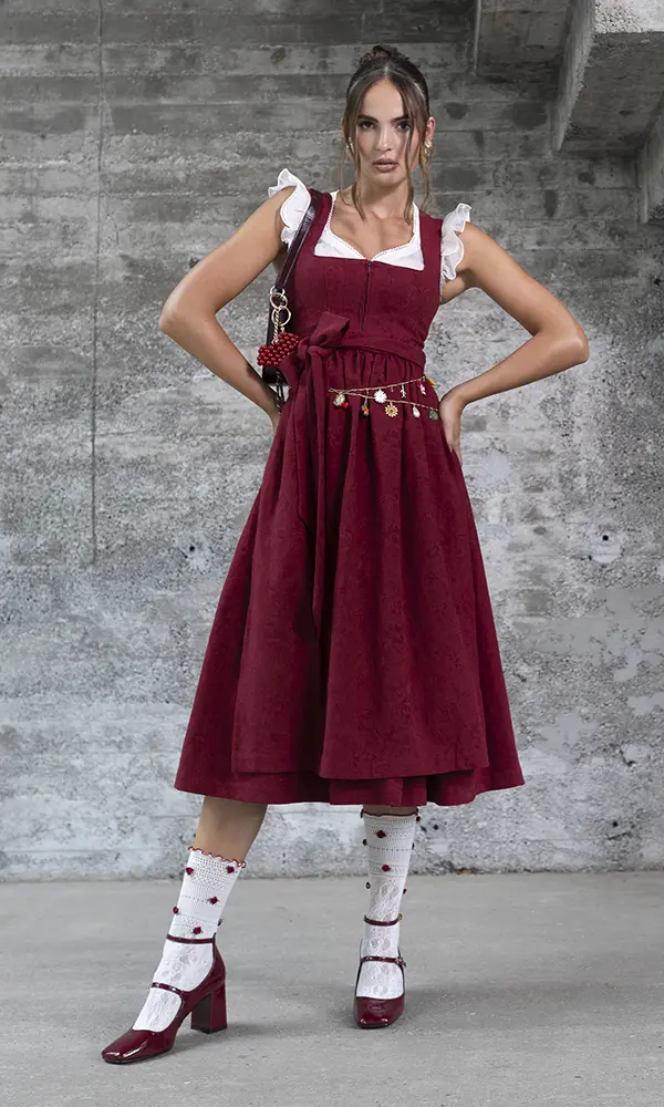 Madame Marie Dirndl Selandris, granatapfel Madame Marie Dirndl Selandris, granatapfel