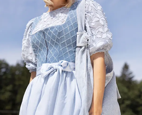 Marjo Dirndl Nebelberg, himmelblau Marjo Dirndl Nebelberg, himmelblau