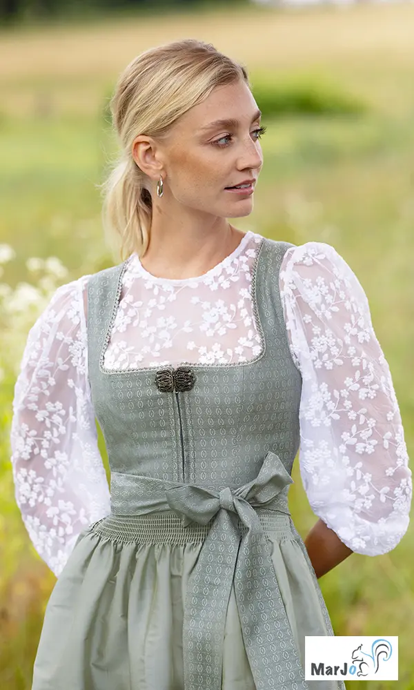 Marjo Dirndl Beutelsbach, Agave Marjo Dirndl Beutelsbach, Agave