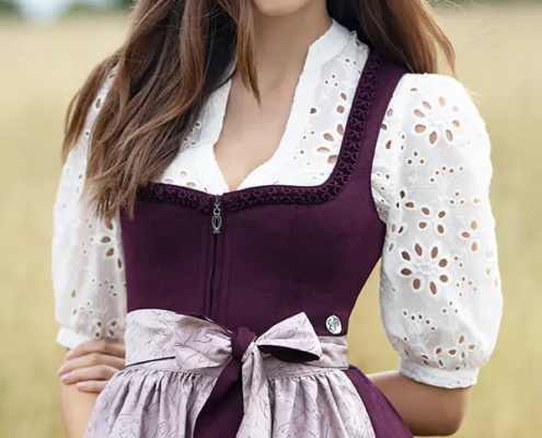 Marjo, Dirndl Massing, Beere Marjo, Dirndl Massing, Beere