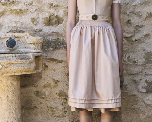 Krüger Madl, Dirndl sand Krüger Madl, Dirndl sand