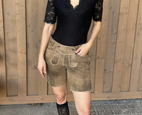 damen Lederhose schwarze Spitzenbluse damen Lederhose schwarze Spitzenbluse