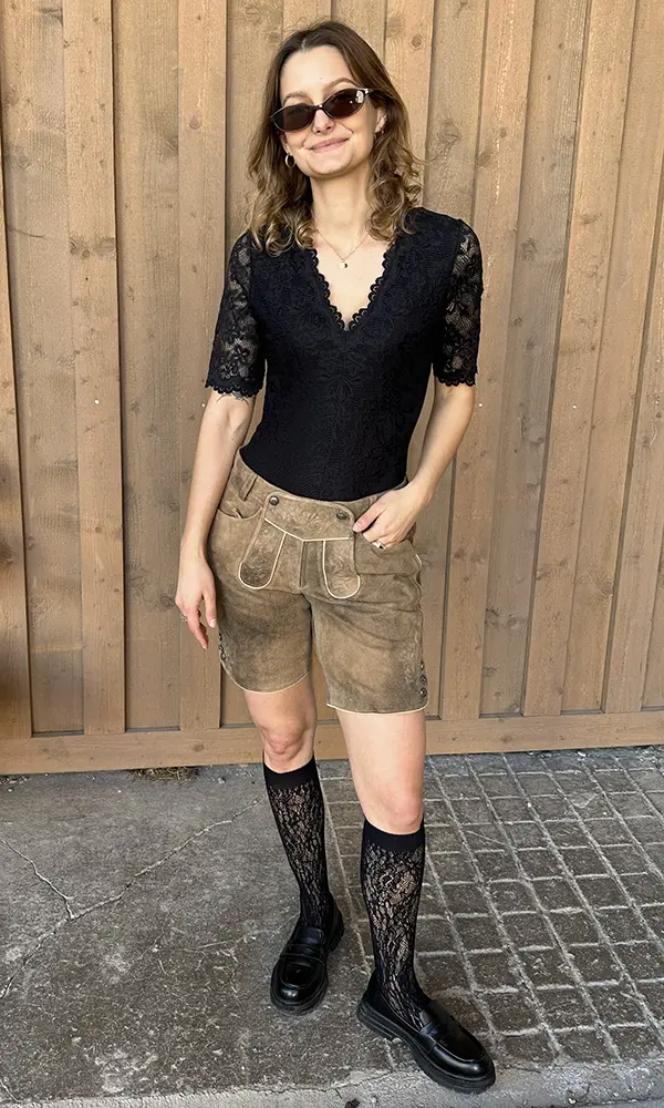 damen Lederhose schwarze Spitzenbluse damen Lederhose schwarze Spitzenbluse