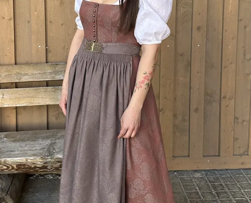 Dirndl rostbraun Dirndl rostbraun