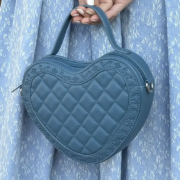 handtasche-herz-blau