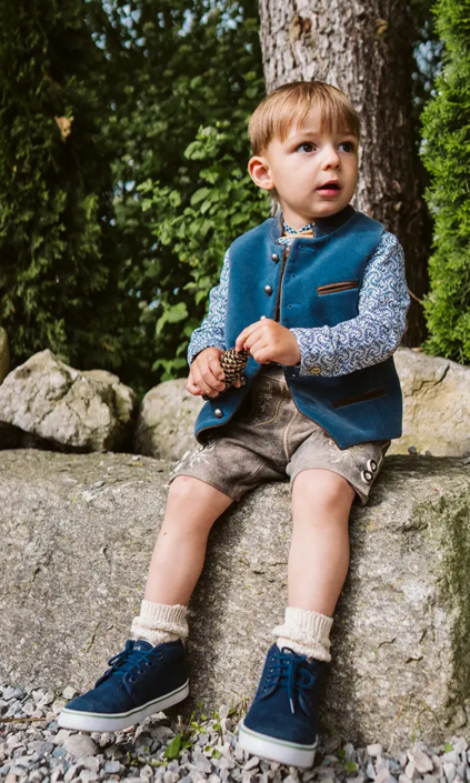 Lederhose: Deiser, Hemd: Mogo Lederhose: Deiser, Hemd: Mogo