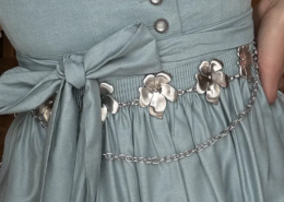 Dirndlkette Blumen, silber Dirndlkette Blumen, silber