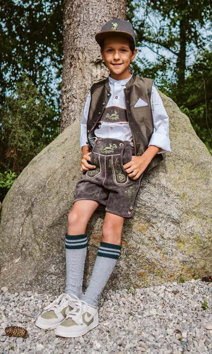 benno-lederhose-weste-braun