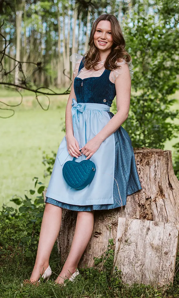 Dirndl blau, Marjo Dirndl blau, Marjo