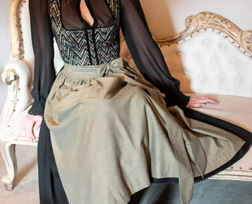 Dirndl von Hammerschmid, Plattensee Dirndl von Hammerschmid, Plattensee