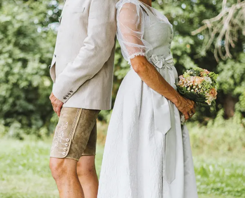 Hochzeitsdirndl klassisch lang Hochzeitsdirndl klassisch lang