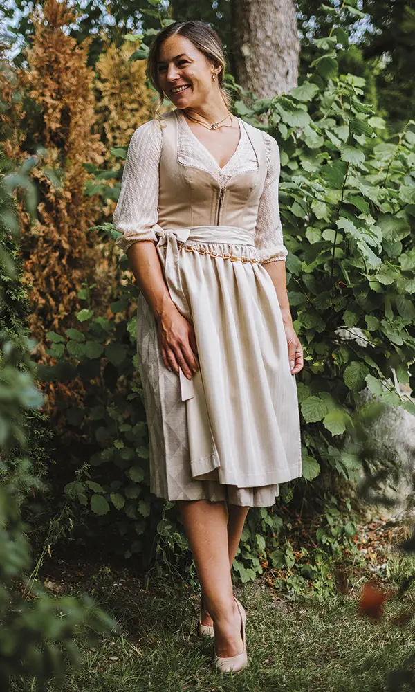 Dirndl beige Dirndl beige